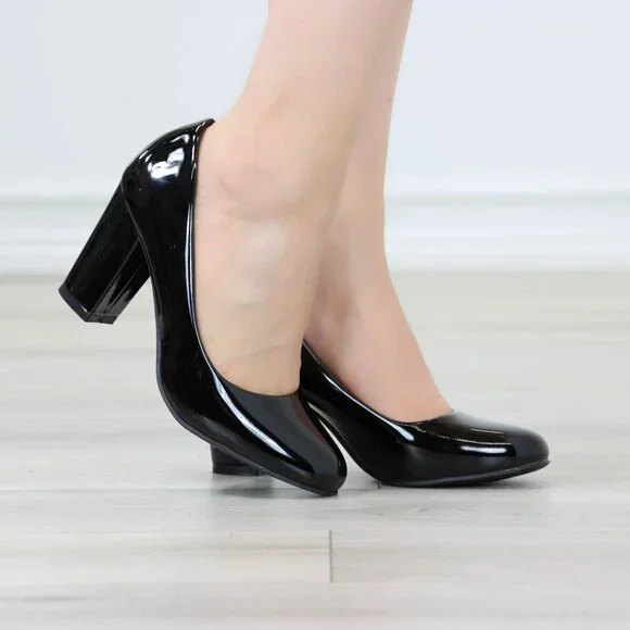 Classic Black Patent High Heel Slip On Round Toe Block Pumps - Picture 2 of 11
